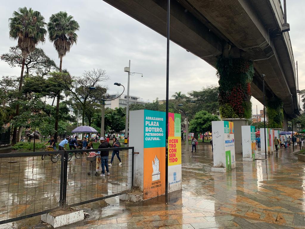 Se robaron las vallas de seguridad del parque Botero de Medellín