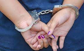 Envían a la cárcel a mujer señalada de asesinar a puñaladas a conductor de una plataforma digital en Bello