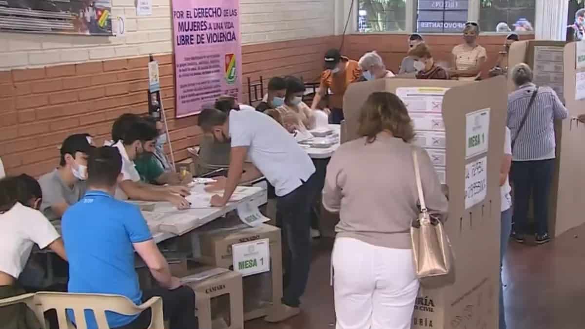 Conozca las novedades que se presentaron en Medellín durante la jornada electoral.