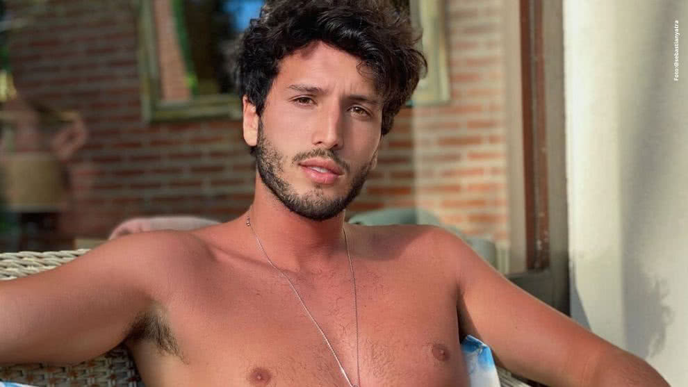 Con desnudo, Sebastián Yatra dio abrebocas de su debut como actor