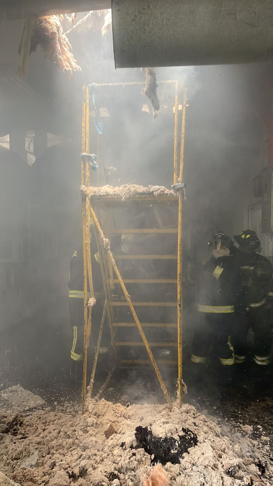 ¡Susto! Se presentó incendio en Fabricato en Bello