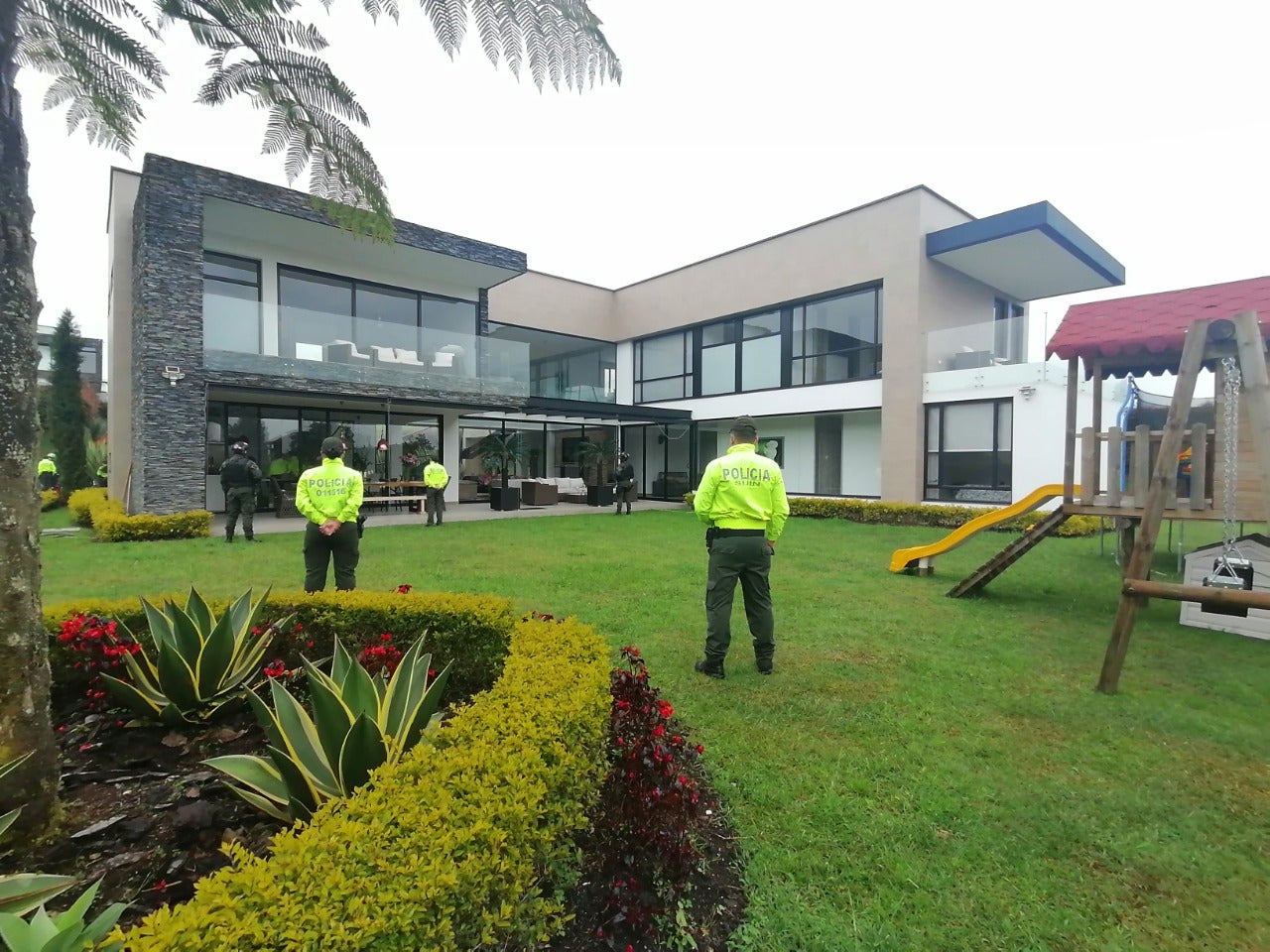 Por cuenta del chance ilegal, litógrafo de Medellín vivía en una casa de $ 9 mil millones