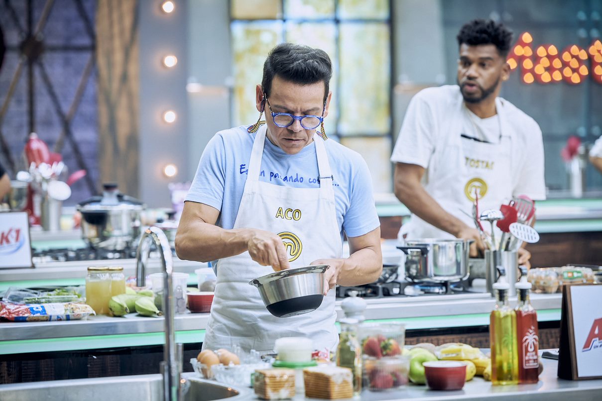 Con jugosa costilla, el equipo de Carlos Báez gana el reto de campo en Masterchef