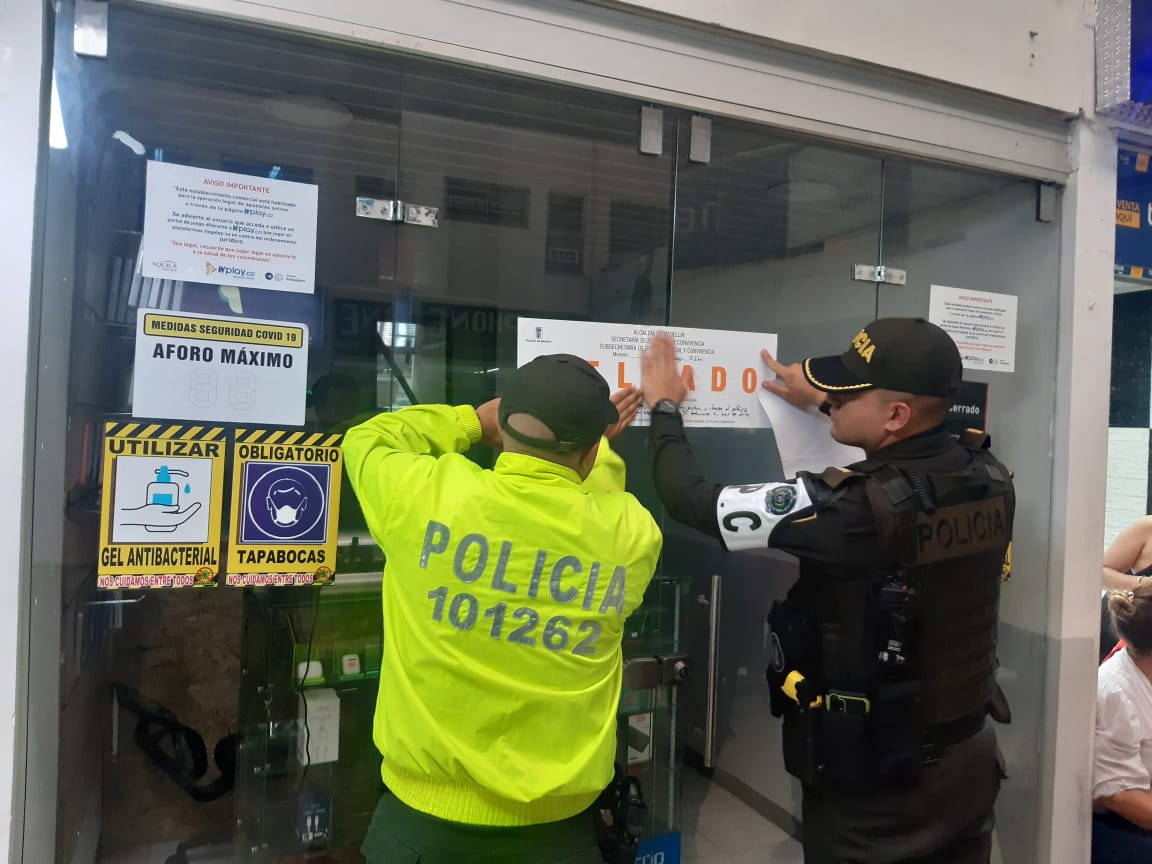 Locales de Medellín en el “ojo del huracán” por vender celulares robados