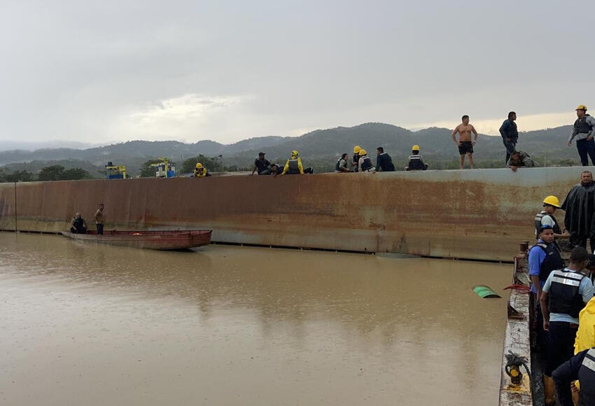 Accidente con draga en El Bagre, Antioquia