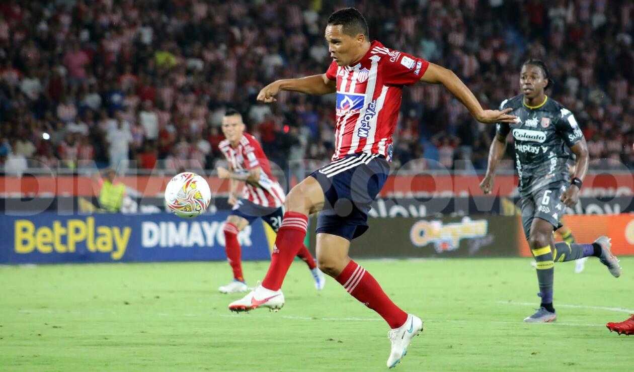 Bacca sueña con la Selección Colombia y avala la llegada de Néstor Lorenzo