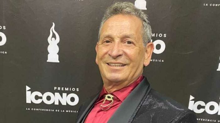 Audio inédito de Darío Gómez cantando vallenato y salsa