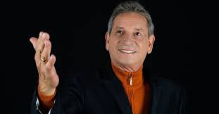 Este sábado se realizará el sepelio del cantante Darío Gómez en el suroccidente de Medellín