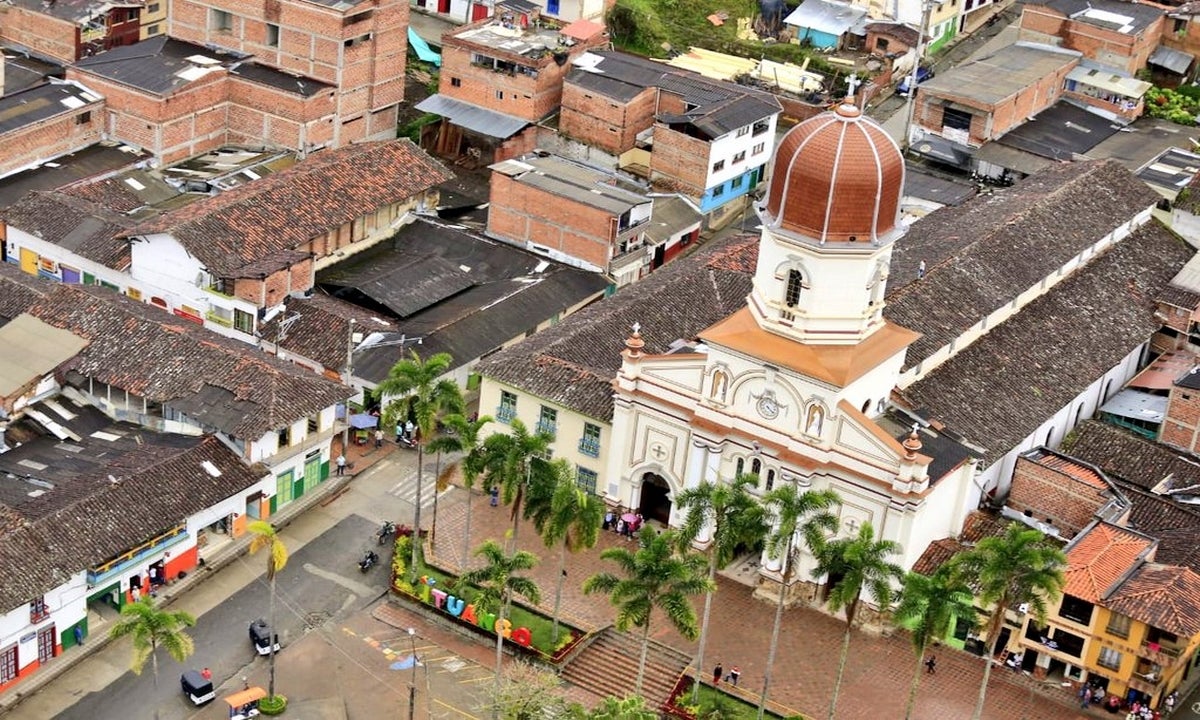 Declararon la calamidad pública por derrumbe que tiene sin agua a 10 mil personas en Ituango