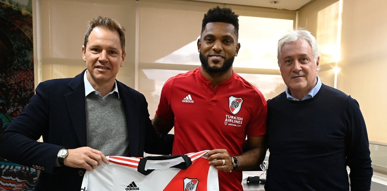 Miguel Borja tras fichar por River Plate