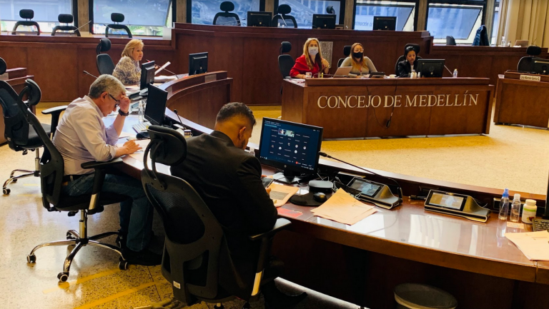 Se cayó la venta de EPM en UNE en el Concejo de Medellín