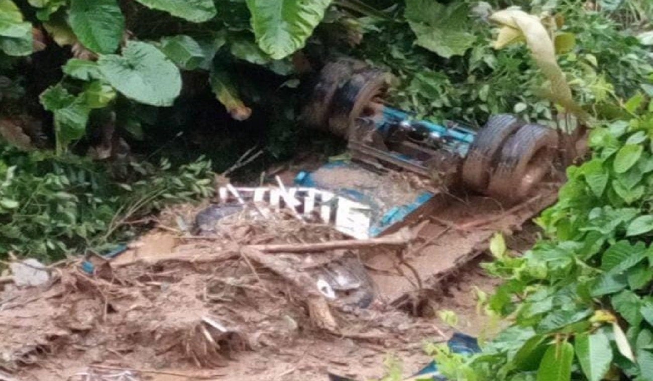 Conductor de 58 años falleció tras deslizamiento en la vía Medellín-Costa Atlántica a la altura del municipio Tarazá