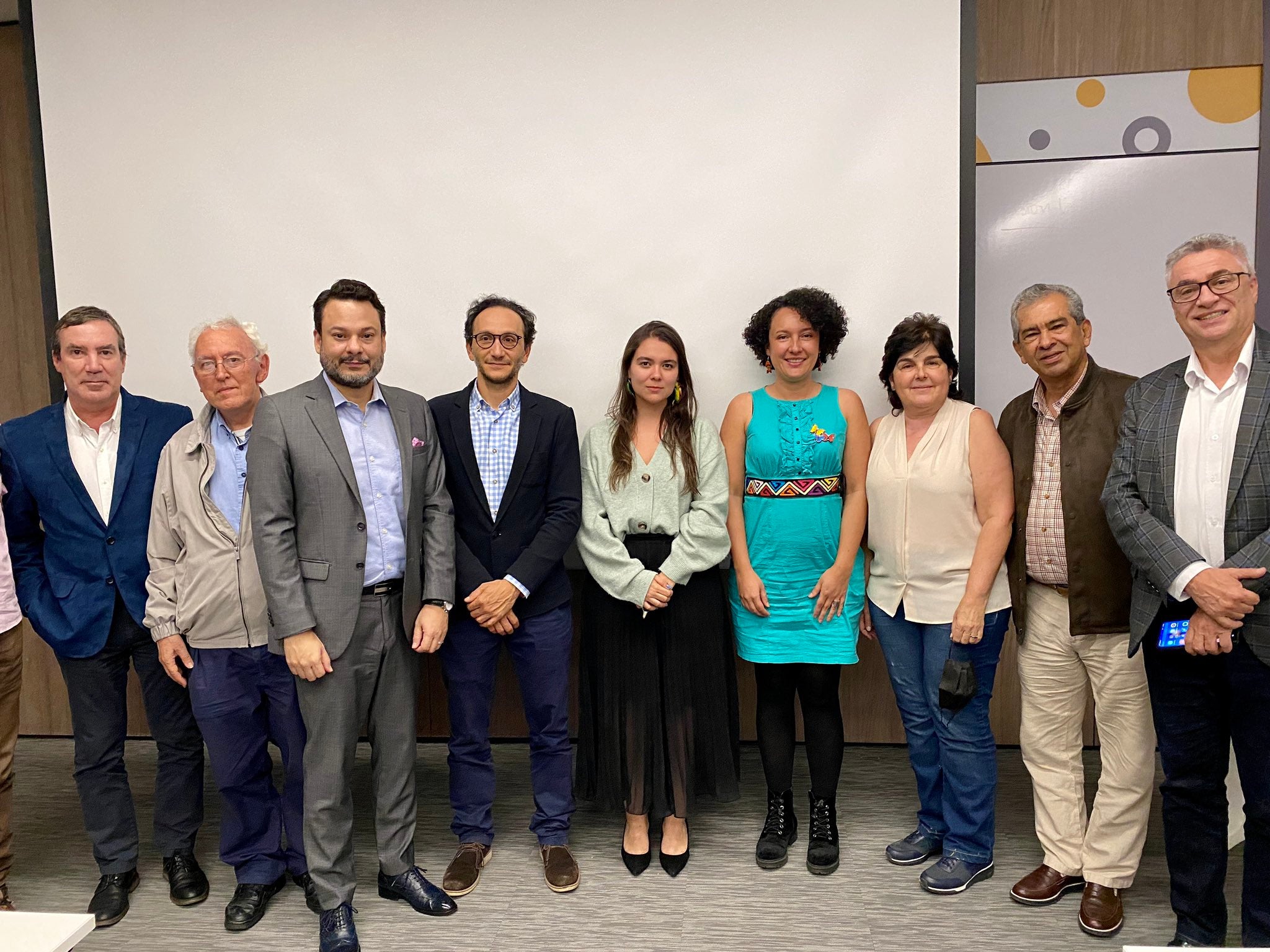 Gremios económicos de Antioquia se reunieron con Isabel Zuleta, senadora del Pacto Histórico.