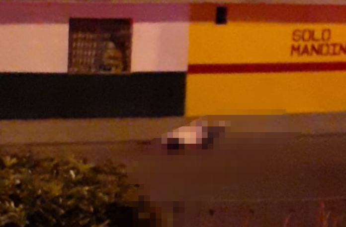 La víctima fue asesinada de varios disparos.