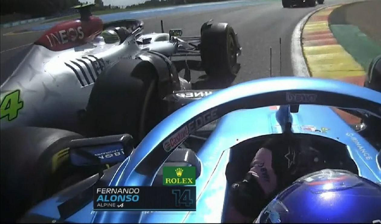 [VIDEO] Agarrón entre Alonso y Hamilton en el Gran Premio de Bélgica de F1