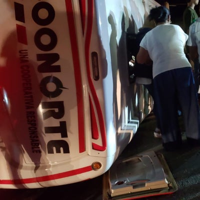 Nueve personas heridas dejó el volcamiento de un bus en el norte antioqueño
