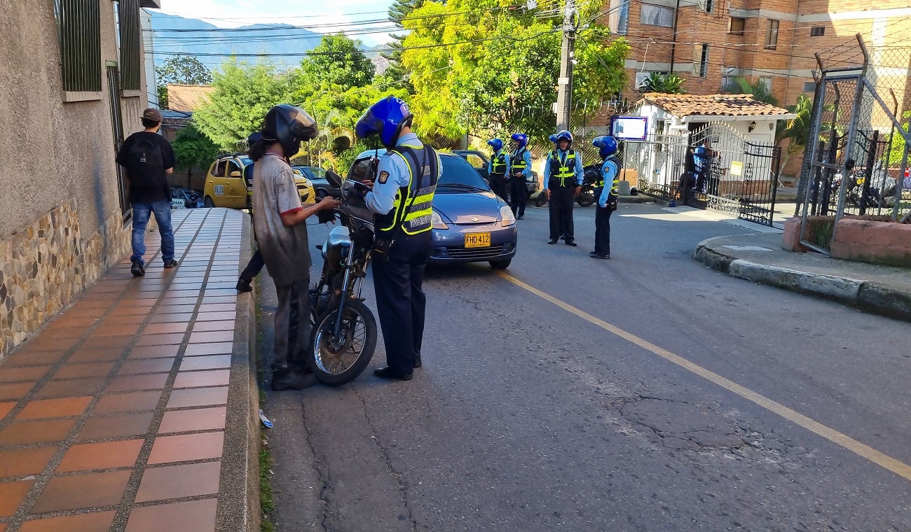 Agentes de tránsito en Medellín