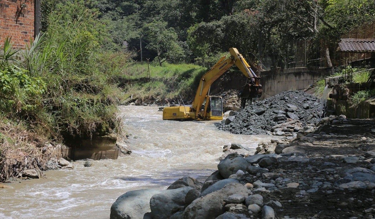 Obras de mitigación en Itagüí