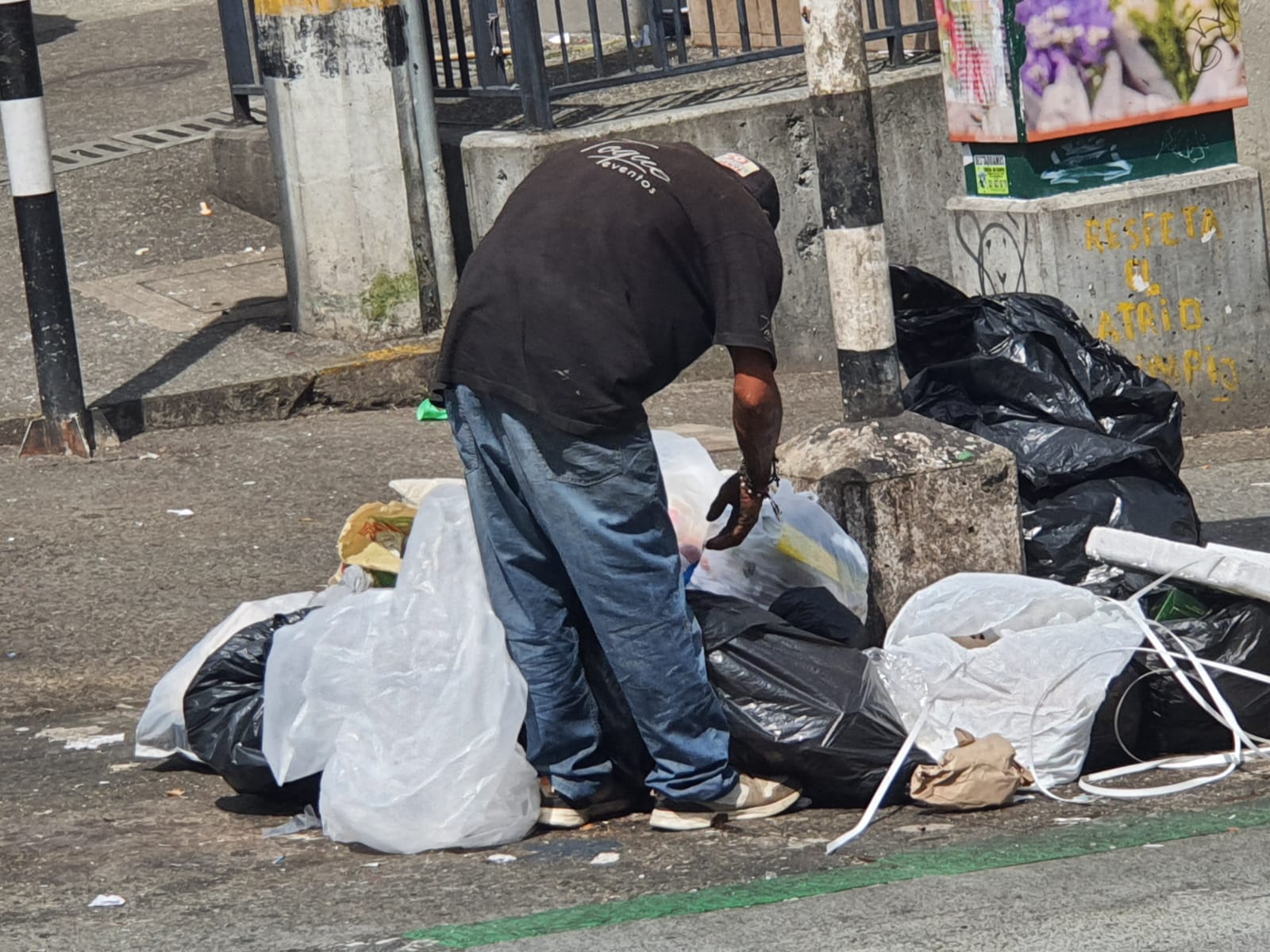 Basuras en las calles de Medellín