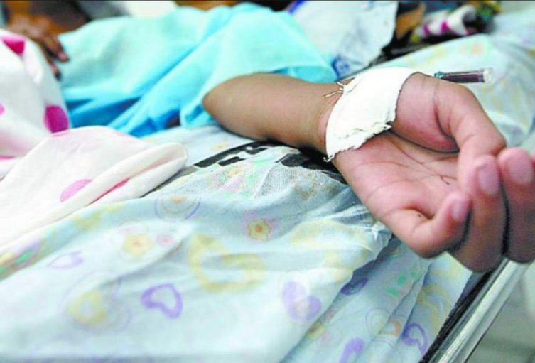 La víctima fue lesionada en las piernas y en las espalda.