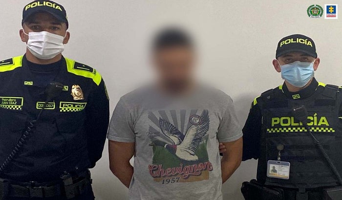 Investigan a patrullero de la Policía por presuntamente abusar de una menor de edad en Andes
