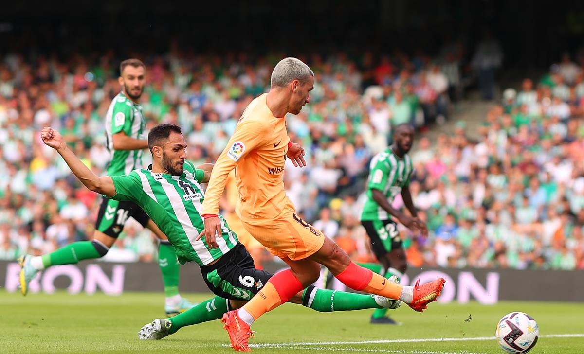 Griezmann vuelve a brillar con el Atlético: 'Doblete' del francés ante el Betis