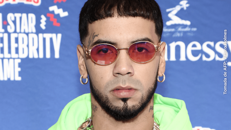 Tremendo totazo se dio Anuel AA en pleno concierto