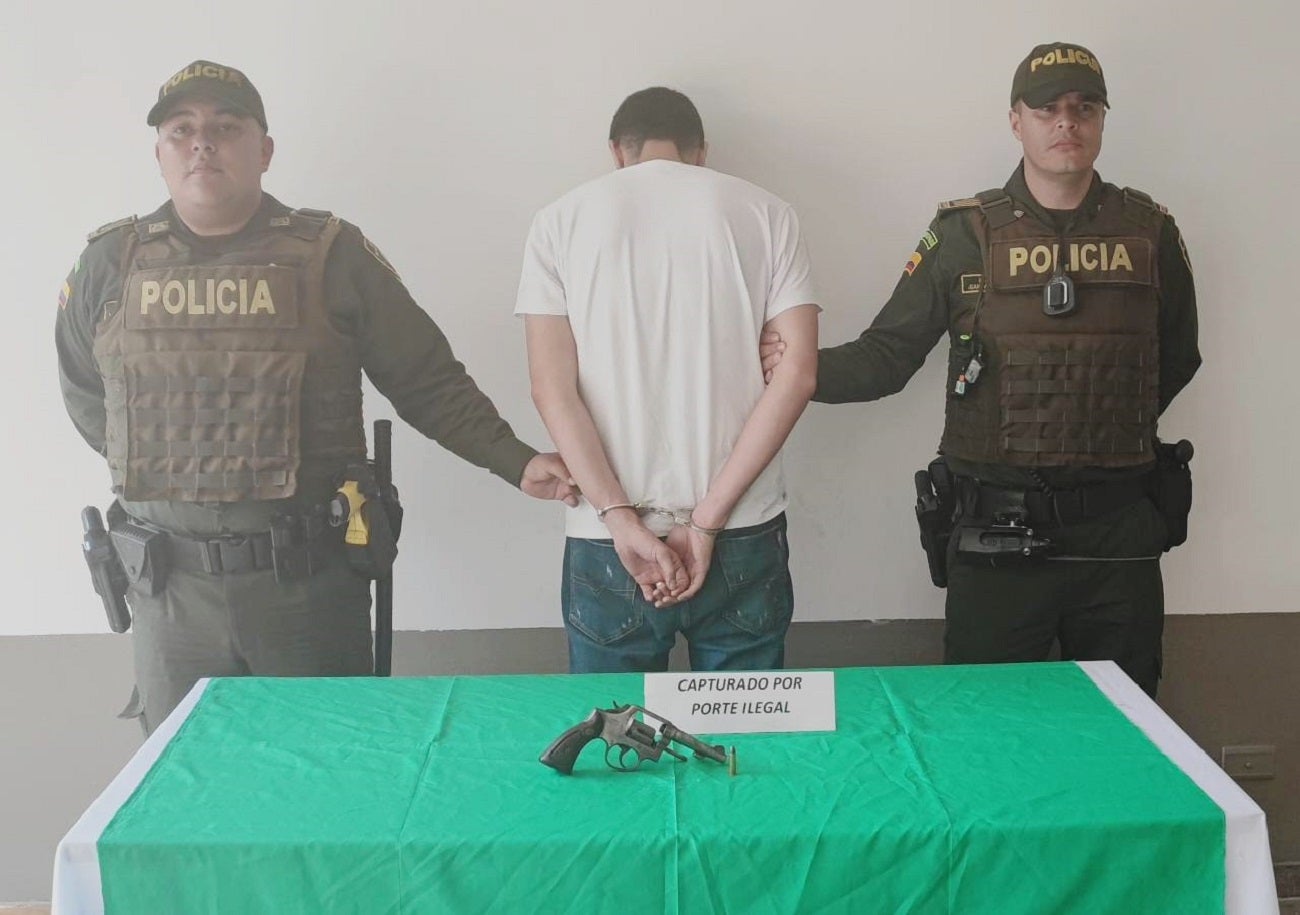 Capturado por porte ilegal de armas de fuego en Medellín