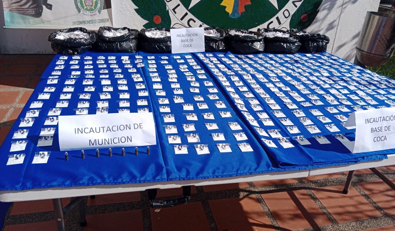 Incautaron en un cambuche cerca de 7.000 dosis de estupefacientes en Caldas, Antioquia