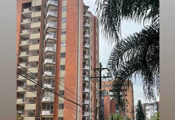 Historia de bebé que sobrevivió al caer del quinto piso