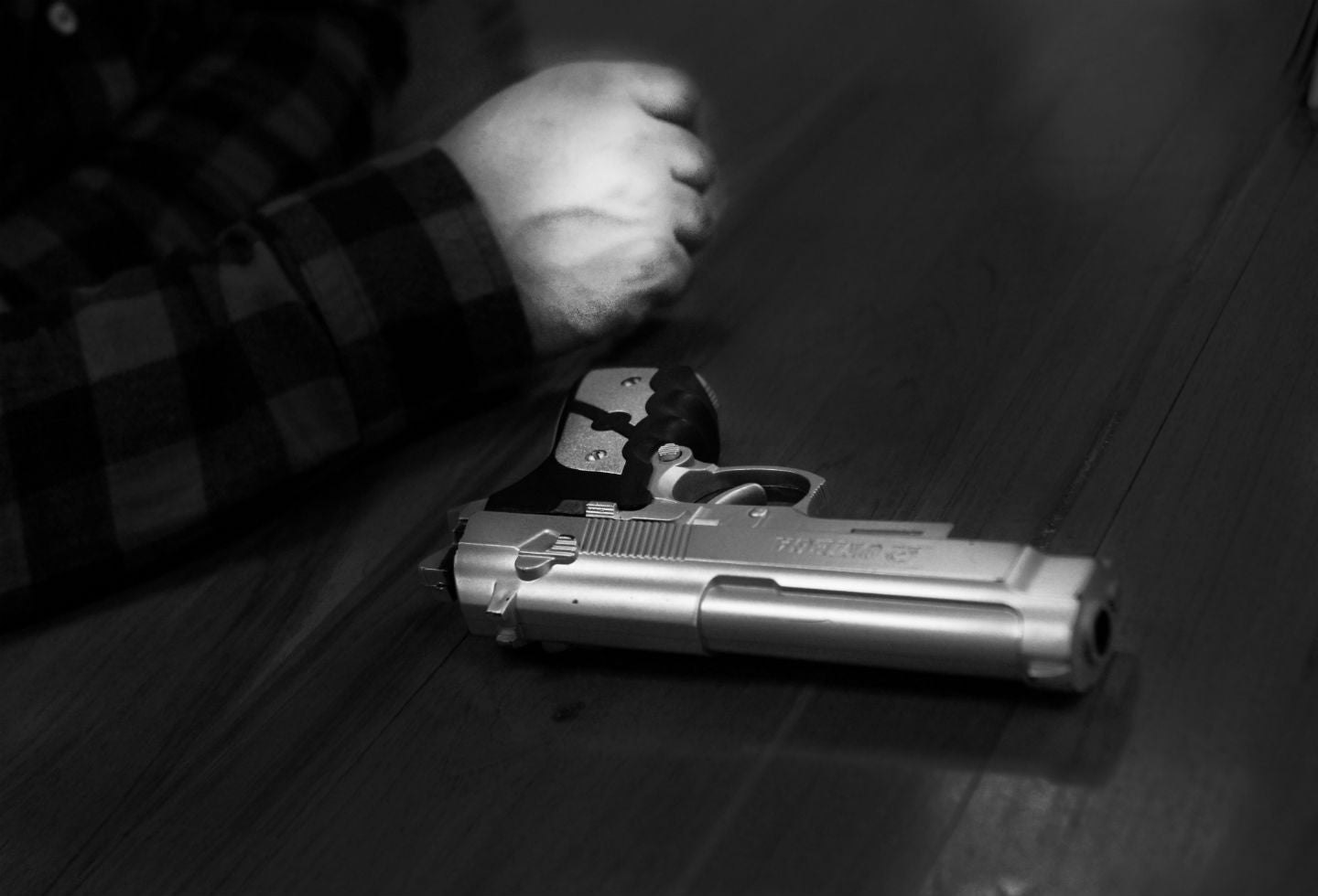 La víctima al parecer iba a recoger a su pareja.