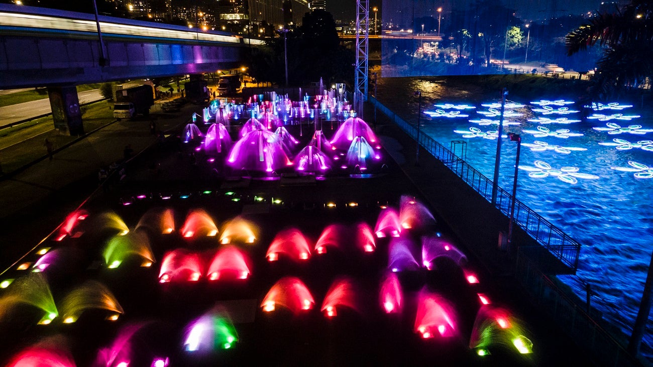 Espectáculos de las fuentes - Alumbrados Navideños en Medellín