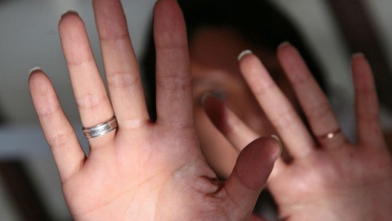 La víctima recibió un golpe en la cabeza.