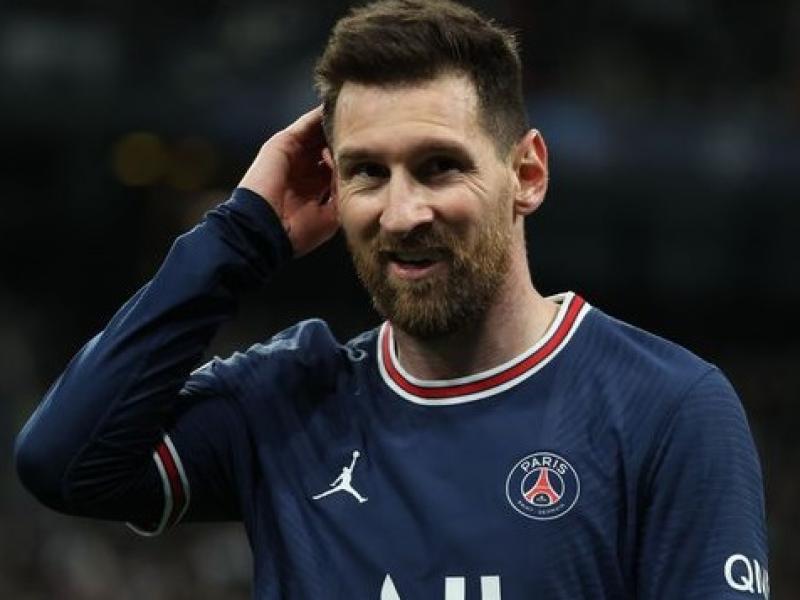 Messi seguiría los pasos de Cristiano: El argentino no renovaría con PSG e iría a una llamativa liga