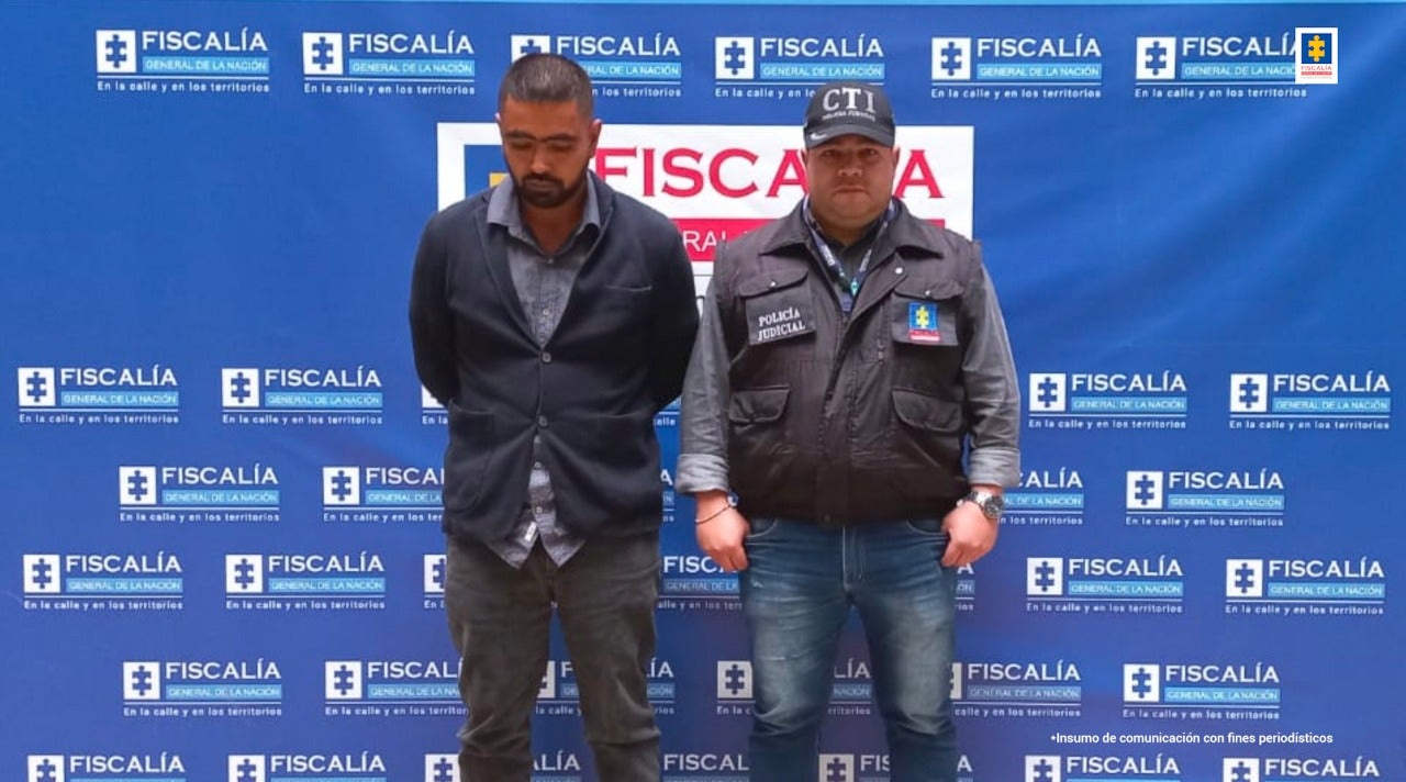 En este accidente de tránsito la pareja de la víctima quedó gravemente lesionada.