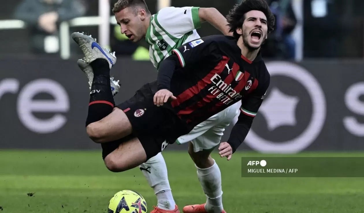 Milan sigue en caída libre: Sassuolo lo goleó en casa y le complicó sus chances en la Serie A