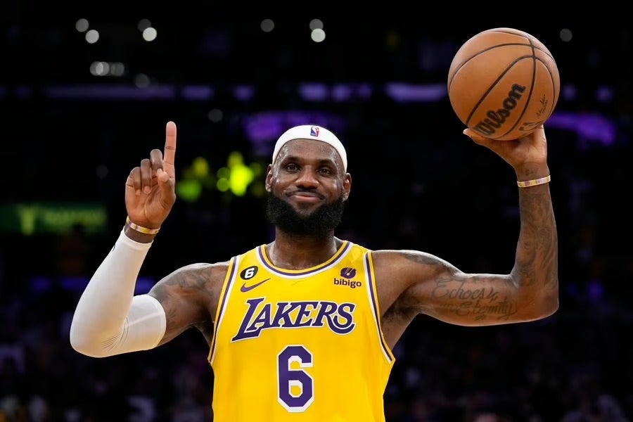 ¡El hombre récord! Las otras marcas que puede romper LeBron James