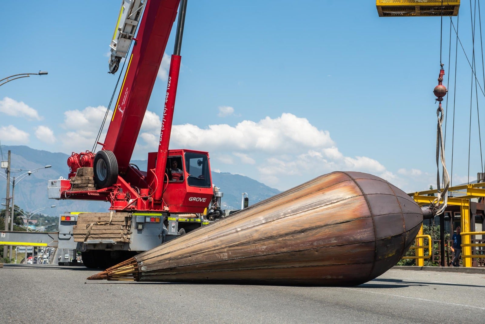 Concluyó el desmonte de la plomada de Punto Cero.