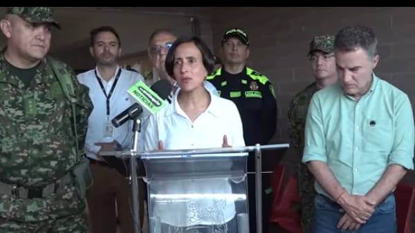 Ministra del Medio Ambiente en el Bajo Cauca antioqueño