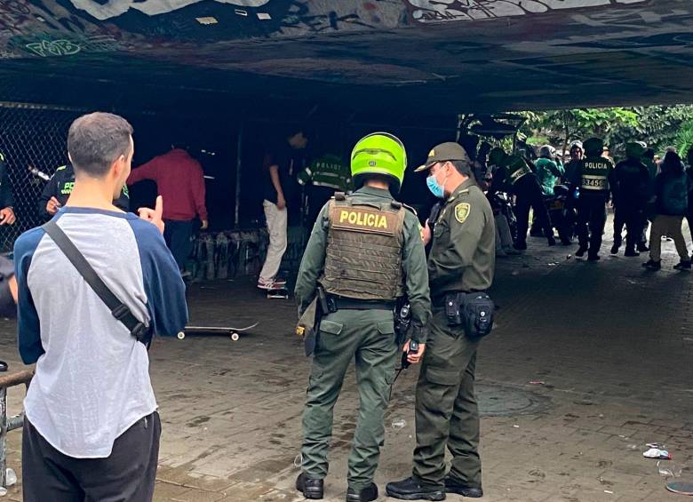 En nuevo operativo relámpago en Medellín se inmovilizaron más de 80 motos