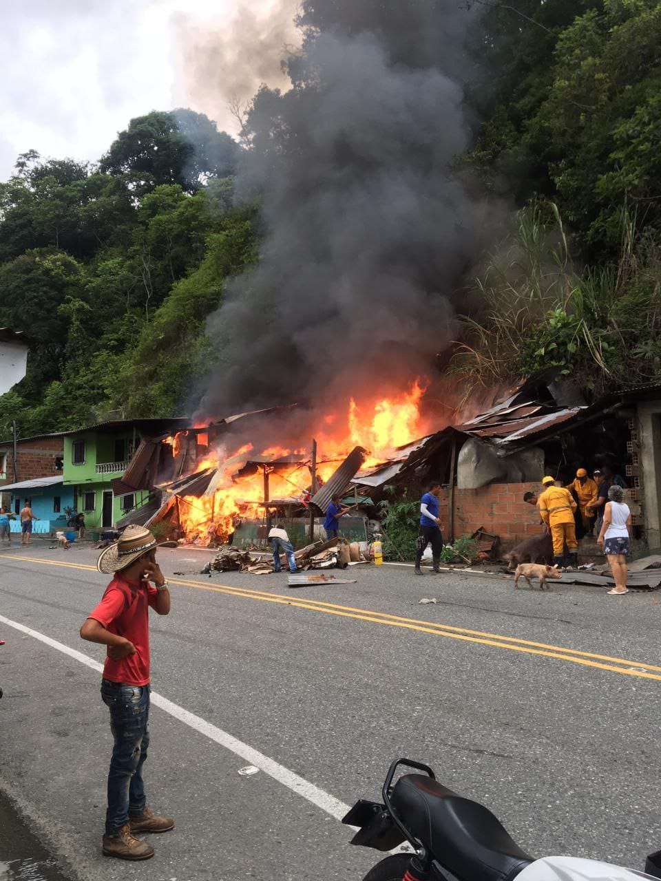 Una mujer de 65 años murió incinerada dentro de su casa en Puerto Valdivia, Norte de Antioquia