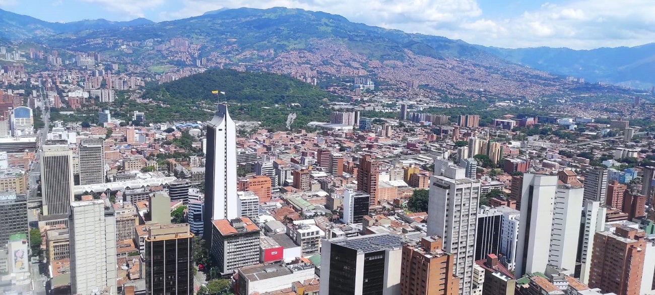 Sobrevuelos por Medellín