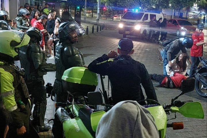 Dos personas muertas y 14 heridas balance de “trifulca” entre hinchas de Nacional y Medellín