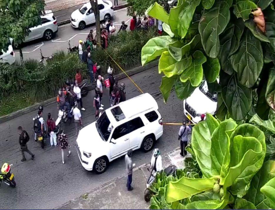 Choque de tres camionetas dejó una mujer herida en Medellín