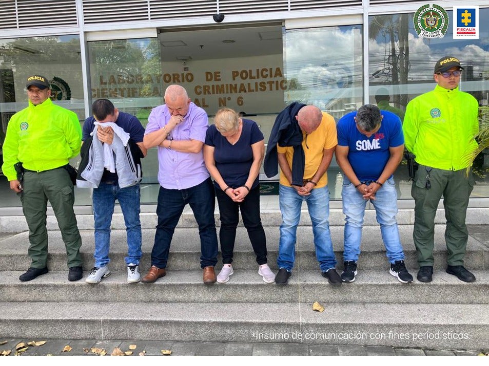 Captura de clan familiar dedicada al licor adulterado