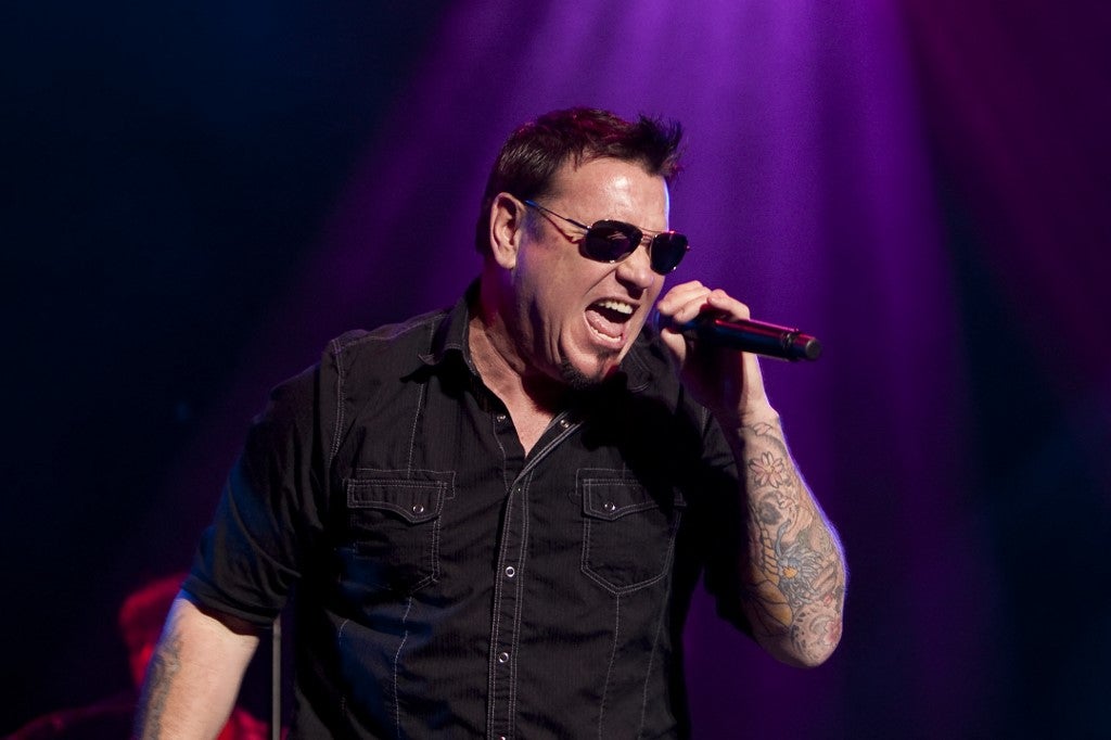Steve Harwell, cantante fundador de Smash Mouth