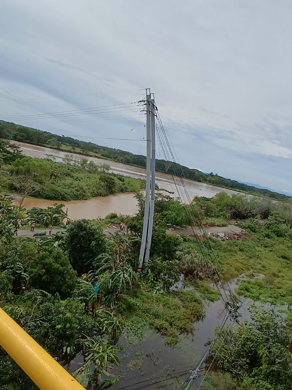 Fuerte vendaval afectó a más de 480 familias en Caucasia, Antioquia
