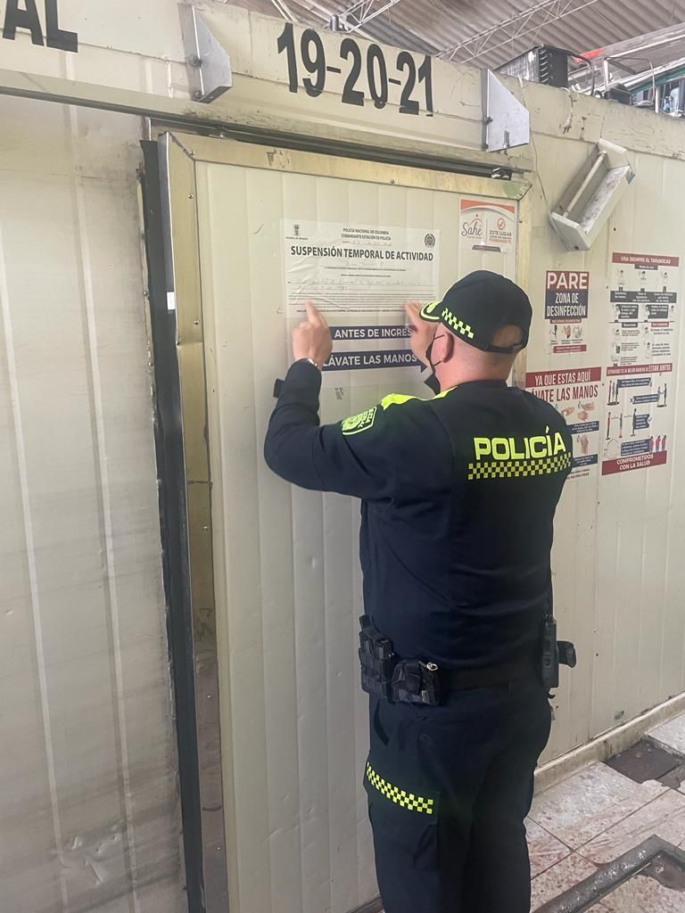 [FOTOS] Incautaron en Campo Valdés 1,5 toneladas de carne descompuesta lista para ser comercializada