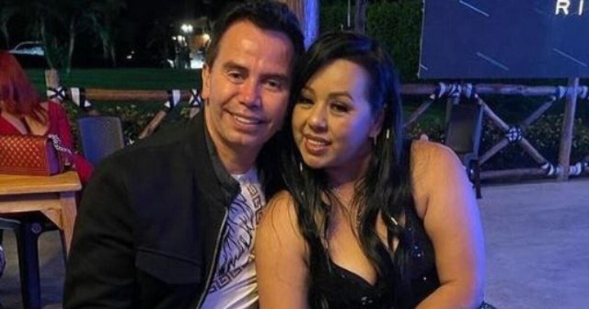 Mamá de Yina Calderón se pasó de tragos y se le declaró a Jhonny Rivera en pleno video