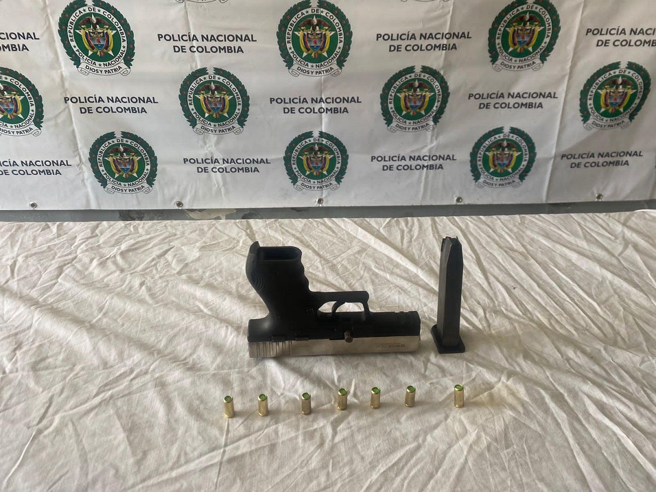 Menor con un arma traumática en Rionegro, Antioquia